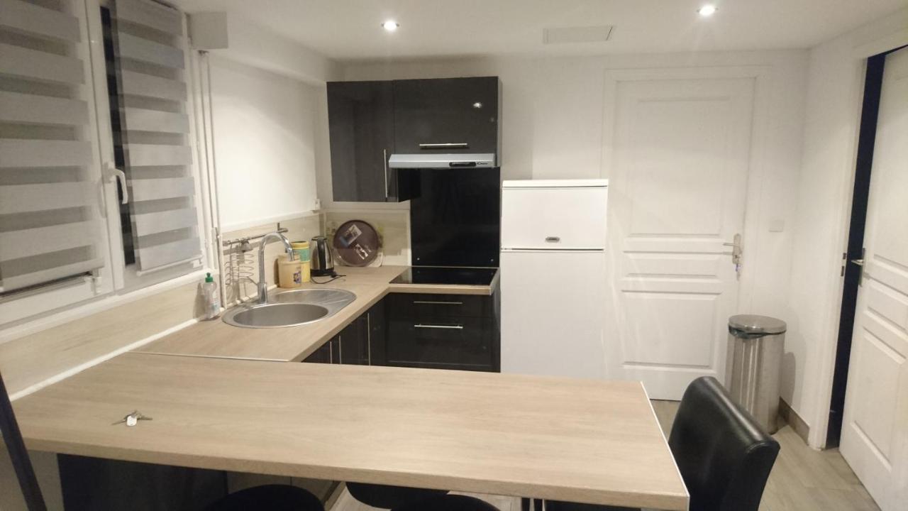 Appartements Dans Residence Avec Piscine - Mer A 500M Saintes-Marie-la-Mer Buitenkant foto
