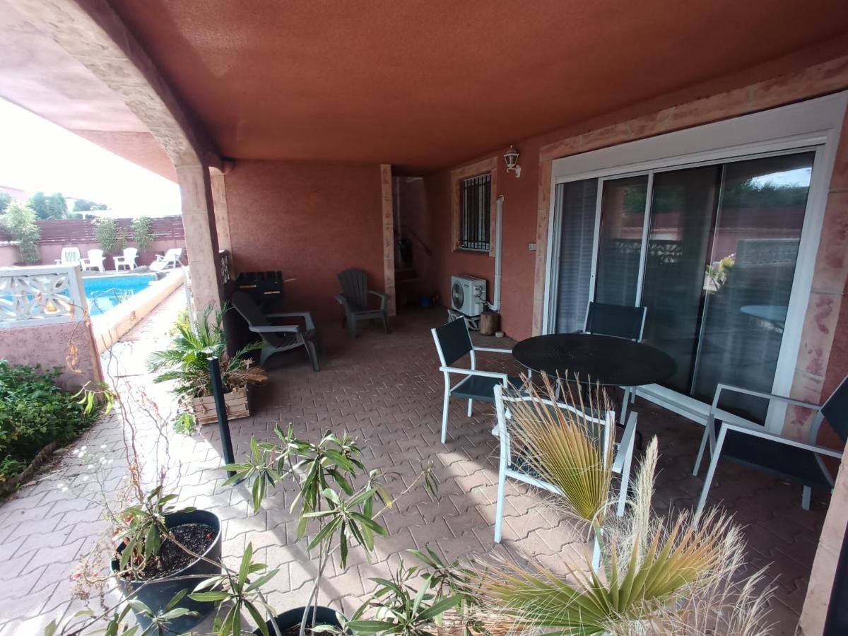 Appartements Dans Residence Avec Piscine - Mer A 500M Saintes-Marie-la-Mer Buitenkant foto