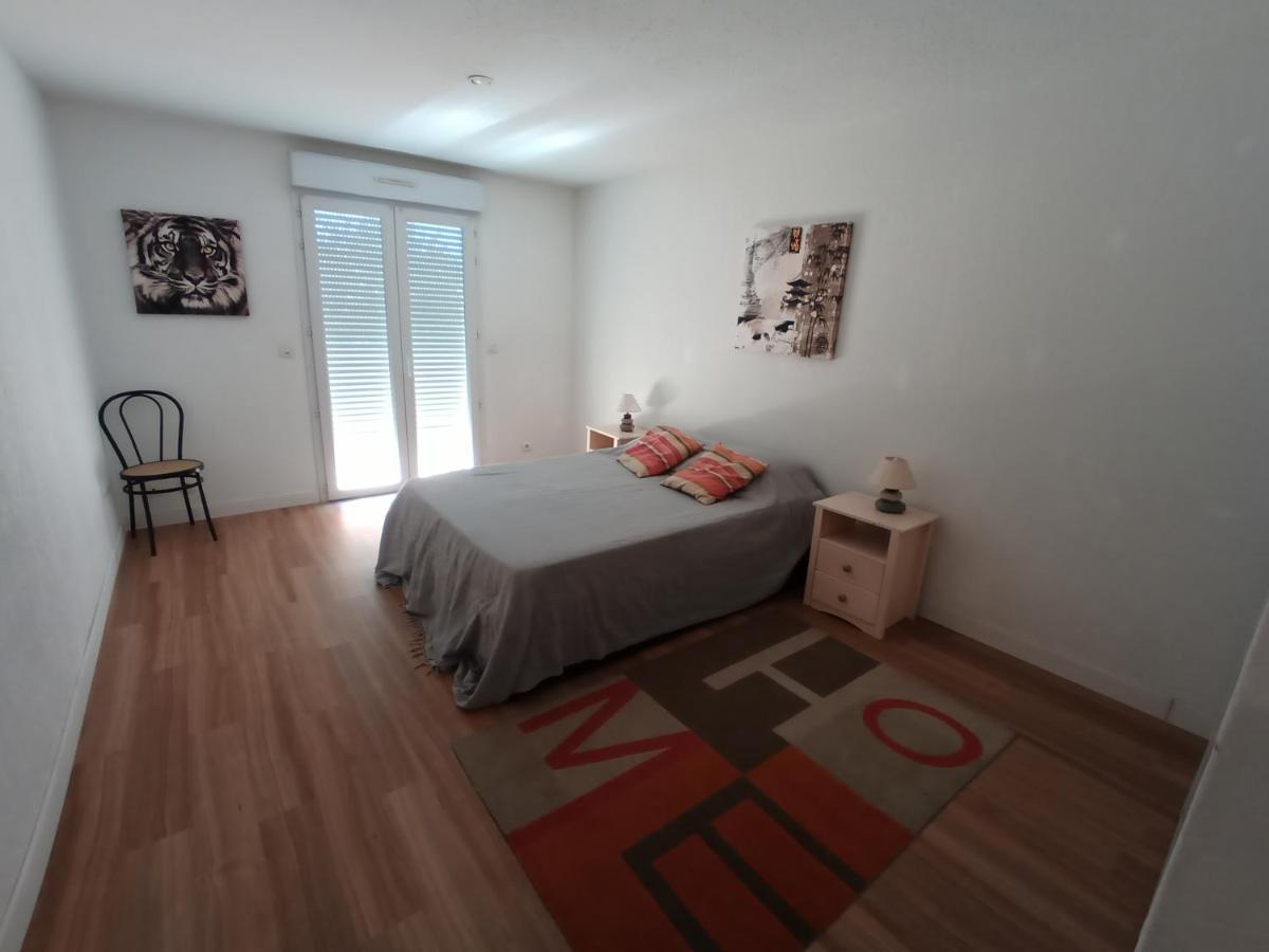 Appartements Dans Residence Avec Piscine - Mer A 500M Saintes-Marie-la-Mer Buitenkant foto