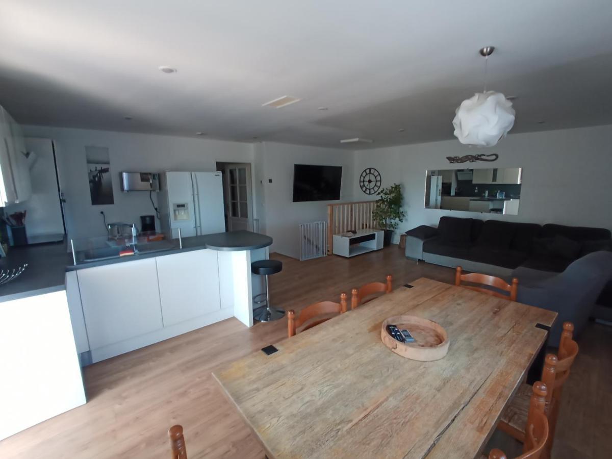 Appartements Dans Residence Avec Piscine - Mer A 500M Saintes-Marie-la-Mer Buitenkant foto